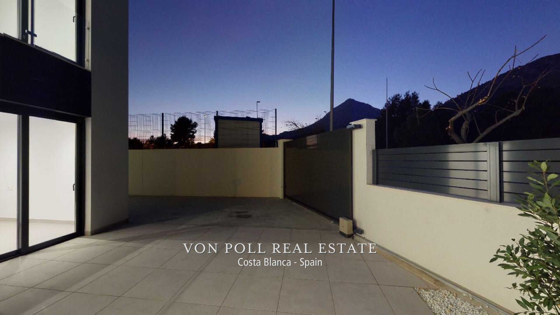 von_poll_real_estate_property_NE1377V_image_15
