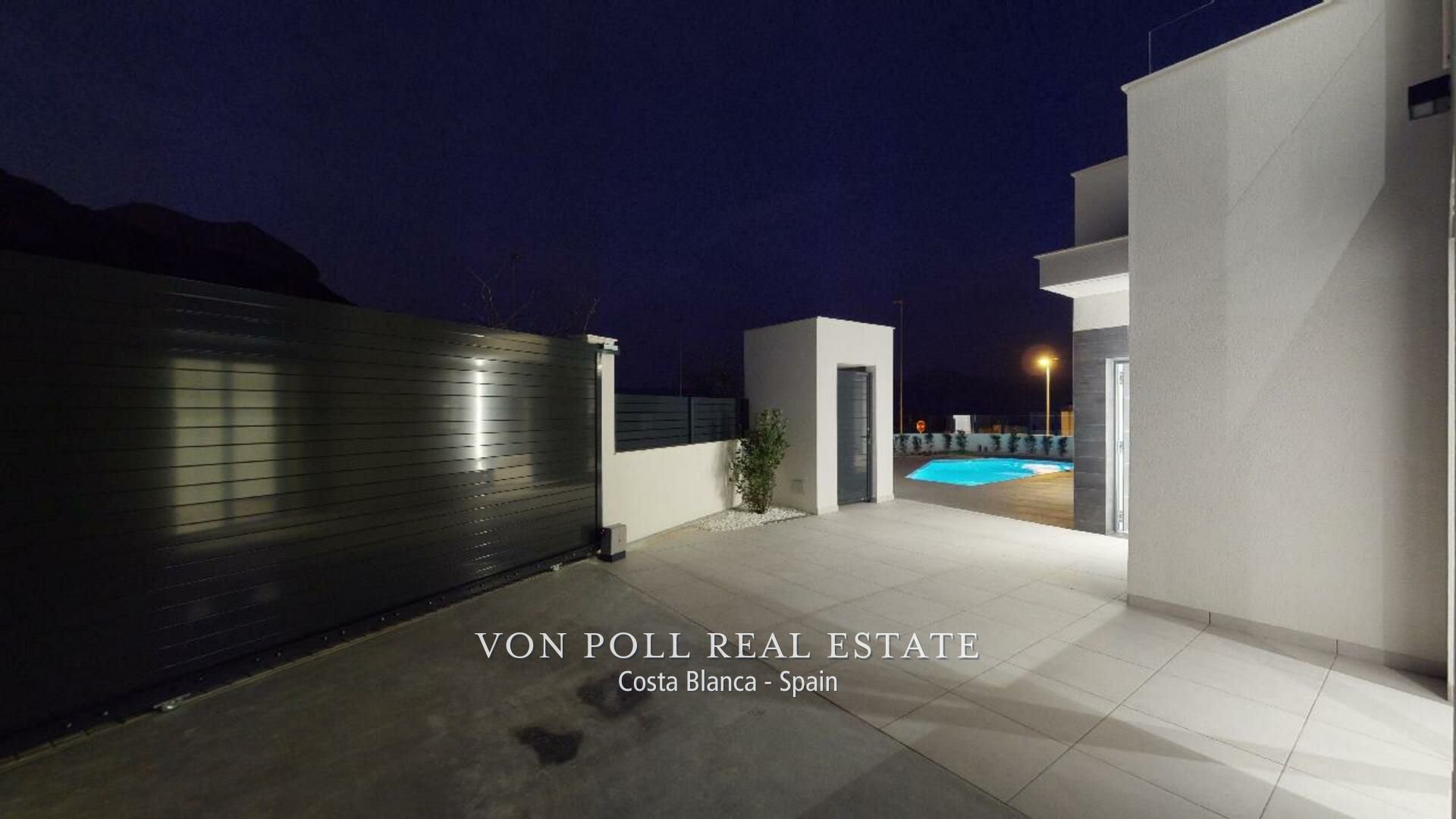 von_poll_real_estate_property_NE1377V_image_16